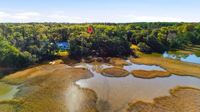8448 Chisolm Plantation Road, Edisto Island, SC 29438