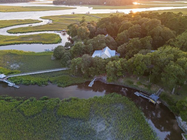 8448 Chisolm Plantation Road, Edisto Island, SC 29438