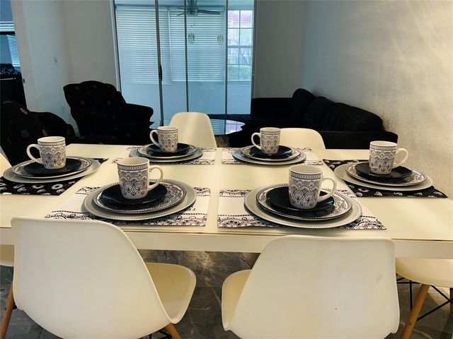 2871 E Sunrise Lakes Drive 101, Sunrise, FL 33322