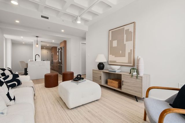 125 Lowell Street 102, Somerville, MA 02143