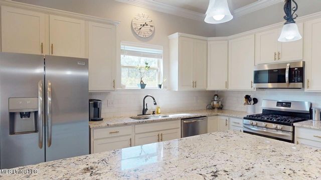 12023 Michael Grace Drive, Gulfport, MS 39503