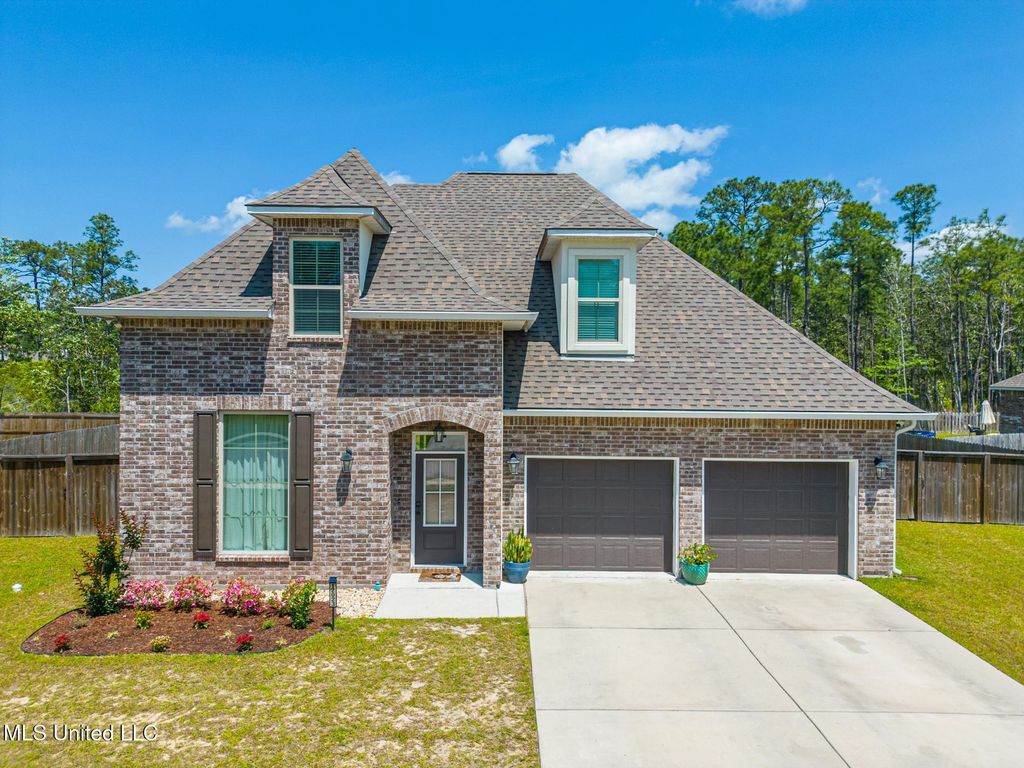 12023 Michael Grace Drive, Gulfport, MS 39503