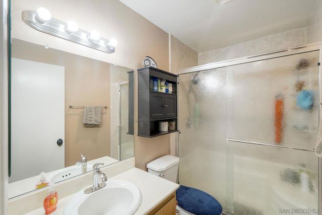 13635 Comuna Dr, Poway, CA 92064