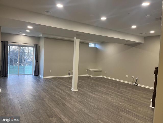 233 BIRCHWOOD DR, West Chester, PA 19380