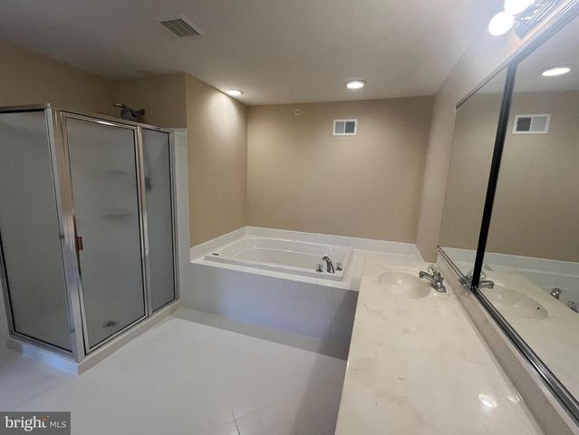 233 BIRCHWOOD DR, West Chester, PA 19380