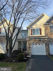 233 BIRCHWOOD DR, West Chester, PA 19380