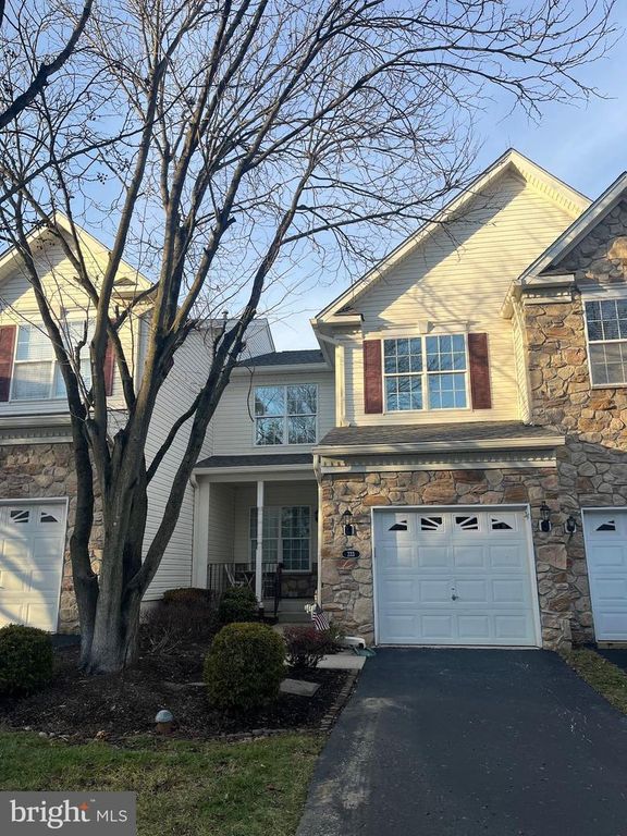 233 BIRCHWOOD DR, West Chester, PA 19380