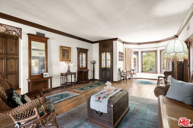 739 24th Street, Santa Monica, CA 90402