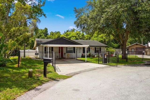 156 MANSEAU DRIVE, Winter Haven, FL 33880