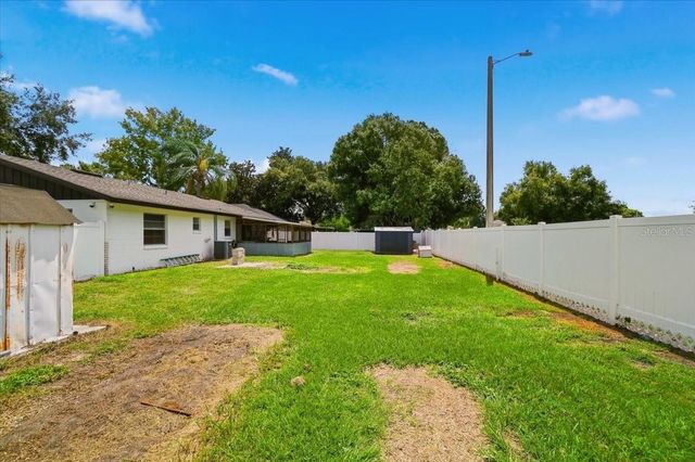 156 MANSEAU DRIVE, Winter Haven, FL 33880