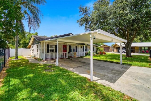 156 MANSEAU DRIVE, Winter Haven, FL 33880