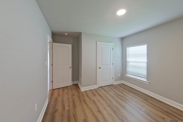 13963 Barrington Ave, Denham Springs, LA 70726