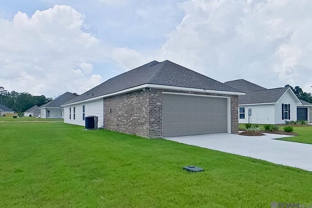 13963 Barrington Ave, Denham Springs, LA 70726