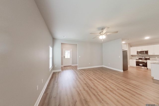 13963 Barrington Ave, Denham Springs, LA 70726