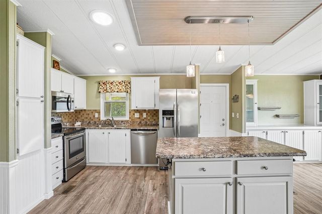 1620 W SCHWARTZ BOULEVARD, The Villages, FL 32159