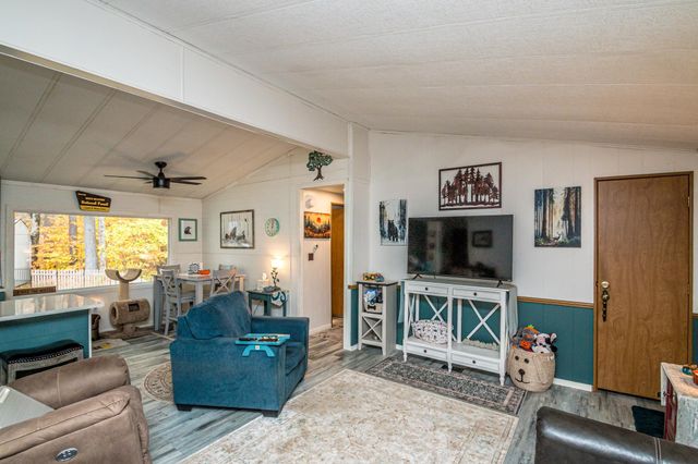 357 Lamplighters Drive, Conway, NH 03818