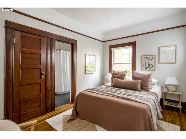 5905 N WILBUR Ave, Portland, OR 97217