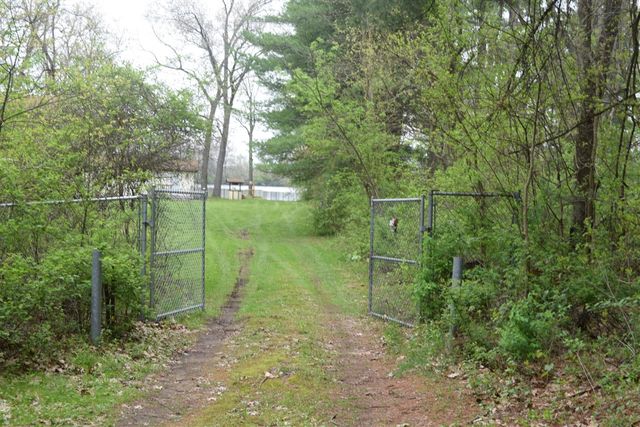 12230 Riverside Drive, White Pigeon, MI 49099