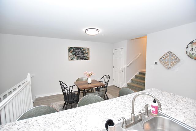 9473 S Pointe Lasalles Dr Unit 96, Bloomington, IN 47401