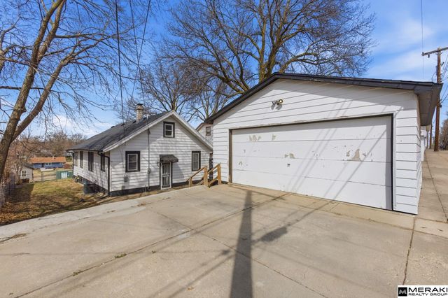 4531 N 40 Street, Omaha, NE 69104