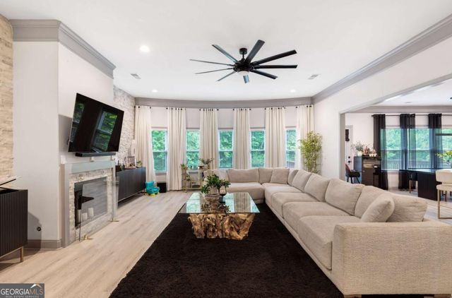 4305 Hopewell Manor Drive, Cumming, GA 30028