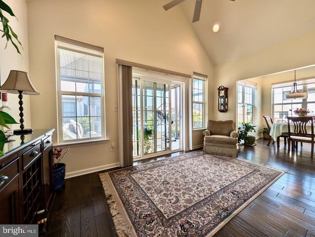 4139 CLEARBROOK RD, Emmaus, PA 18049