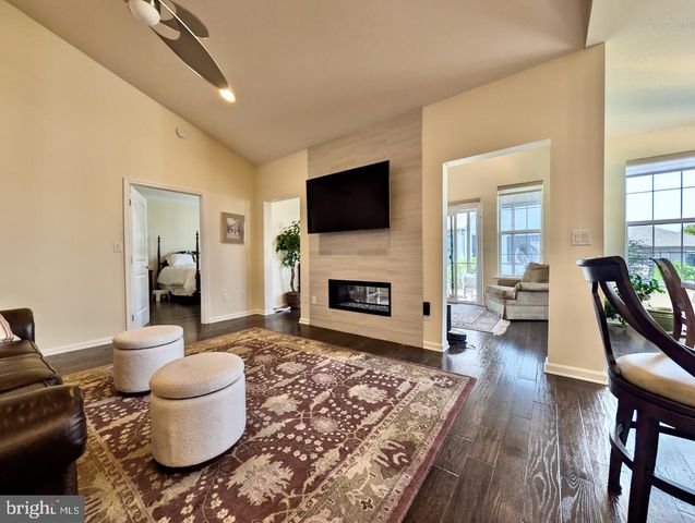 4139 CLEARBROOK RD, Emmaus, PA 18049
