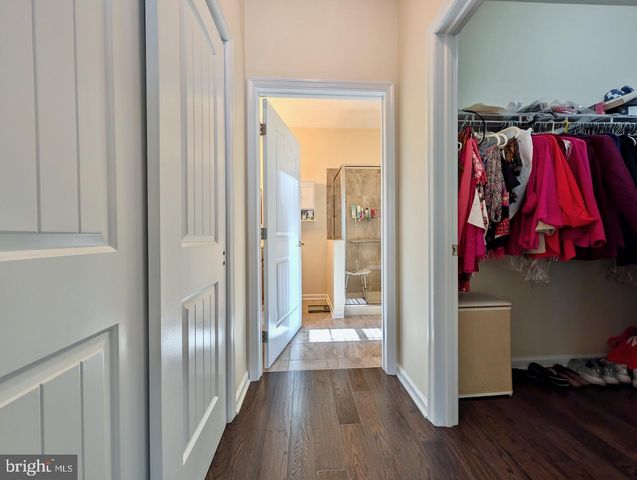 4139 CLEARBROOK RD, Emmaus, PA 18049
