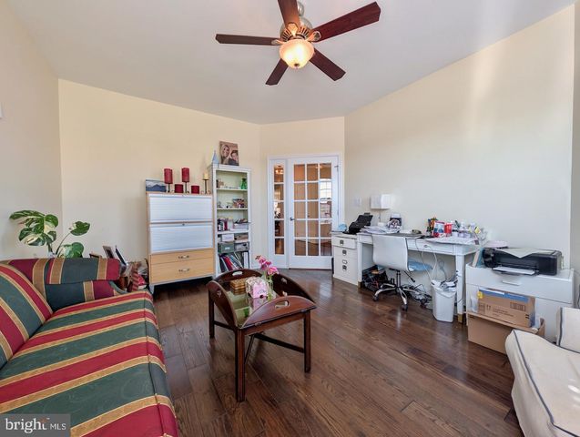 4139 CLEARBROOK RD, Emmaus, PA 18049