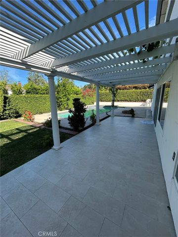 1734 N Yurok, Orange, CA 92867