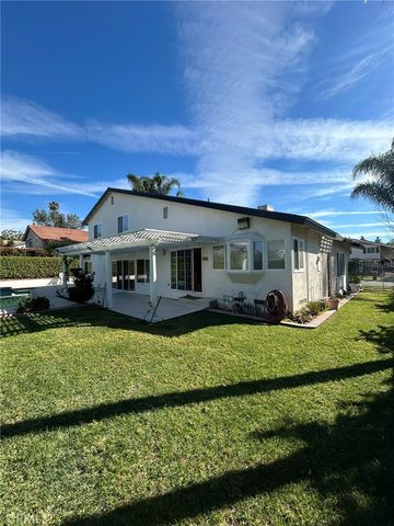 1734 N Yurok, Orange, CA 92867