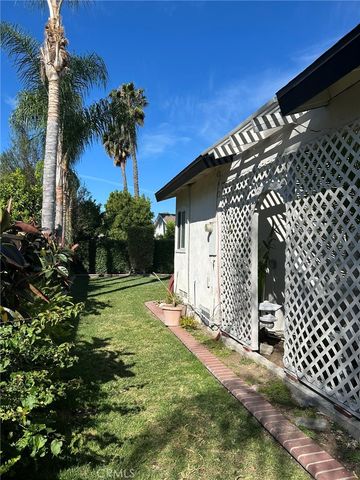 1734 N Yurok, Orange, CA 92867