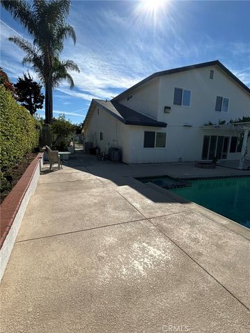 1734 N Yurok, Orange, CA 92867