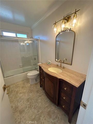 1734 N Yurok, Orange, CA 92867