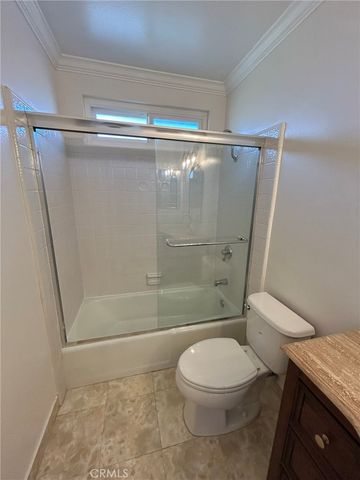 1734 N Yurok, Orange, CA 92867