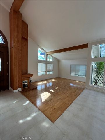 1734 N Yurok, Orange, CA 92867