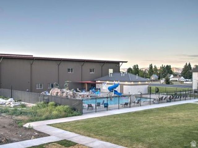 140 W 150 S, Garden City, UT 84028