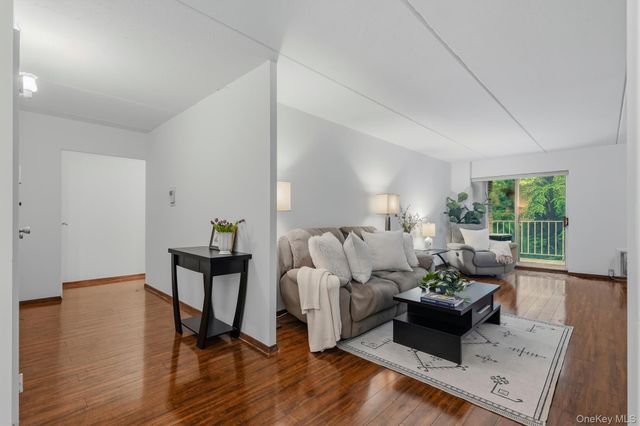 412 Benedict Avenue 3B, Tarrytown, NY 10591
