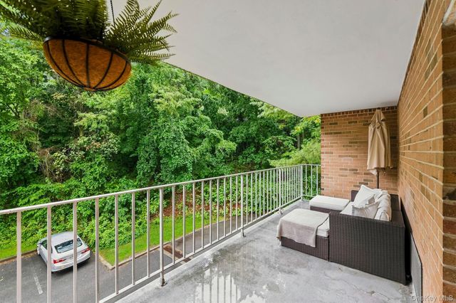 412 Benedict Avenue 3B, Tarrytown, NY 10591