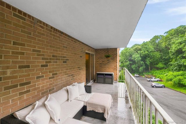 412 Benedict Avenue 3B, Tarrytown, NY 10591