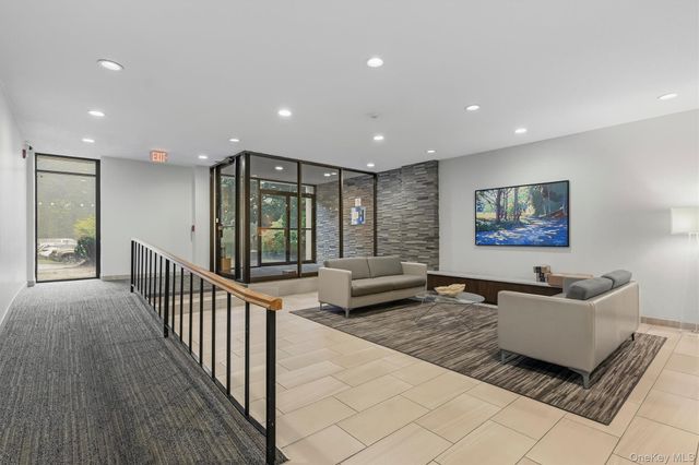 412 Benedict Avenue 3B, Tarrytown, NY 10591