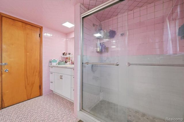 8565 Potomac Street, Center Line, MI 48015