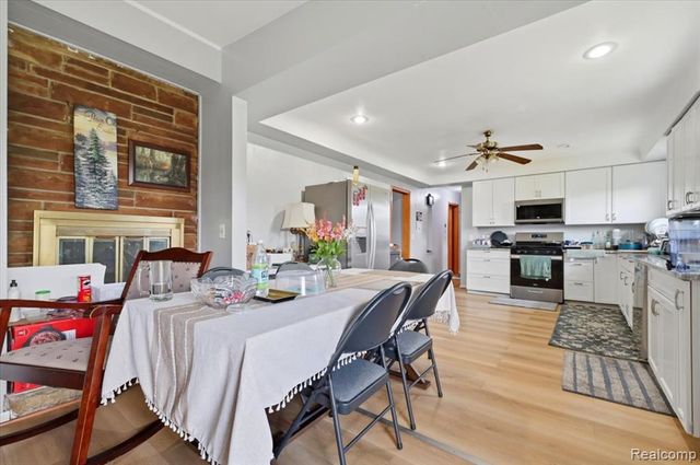 8565 Potomac Street, Center Line, MI 48015