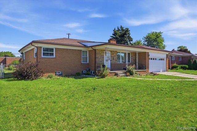 8565 Potomac Street, Center Line, MI 48015