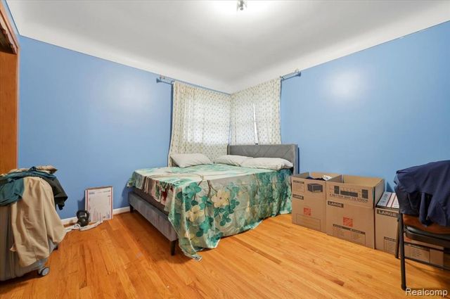 8565 Potomac Street, Center Line, MI 48015