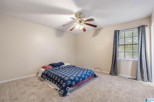 1152 OAK CREEK TRAIL NE, Pinson, AL 35215