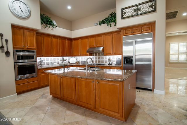 14221 S 2ND Street, Phoenix, AZ 85048