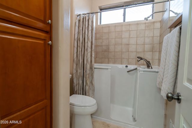 14221 S 2ND Street, Phoenix, AZ 85048