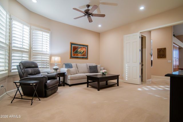 14221 S 2ND Street, Phoenix, AZ 85048