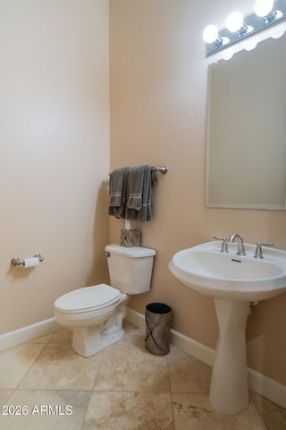 14221 S 2ND Street, Phoenix, AZ 85048